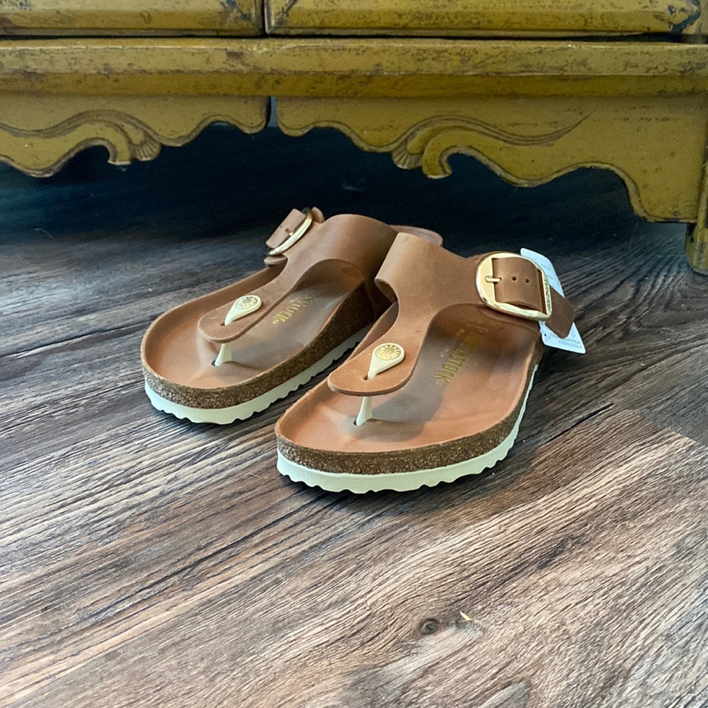 Birkenstock Big Buckle Gizeh - cognac